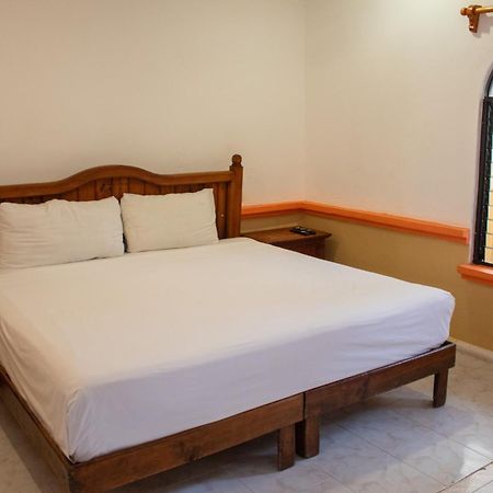 Hotel Vista Caribe 5Ta Av A 5 Pasos De La Playa Playa del Carmen Kültér fotó
