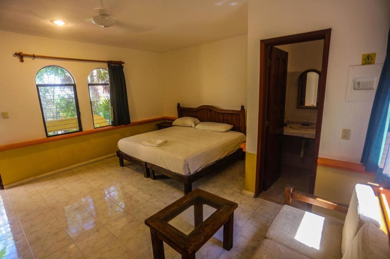 Hotel Vista Caribe 5Ta Av A 5 Pasos De La Playa Playa del Carmen Kültér fotó