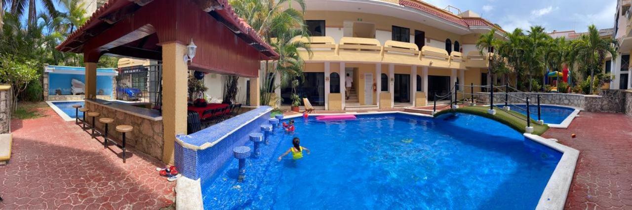Hotel Vista Caribe 5Ta Av A 5 Pasos De La Playa Playa del Carmen Kültér fotó