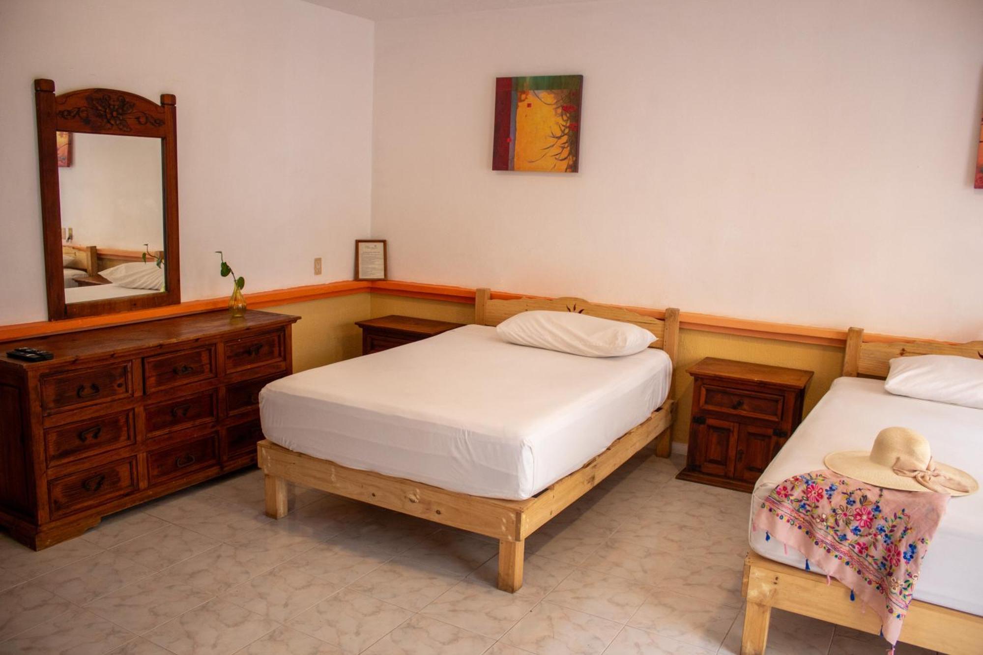 Hotel Vista Caribe 5Ta Av A 5 Pasos De La Playa Playa del Carmen Kültér fotó