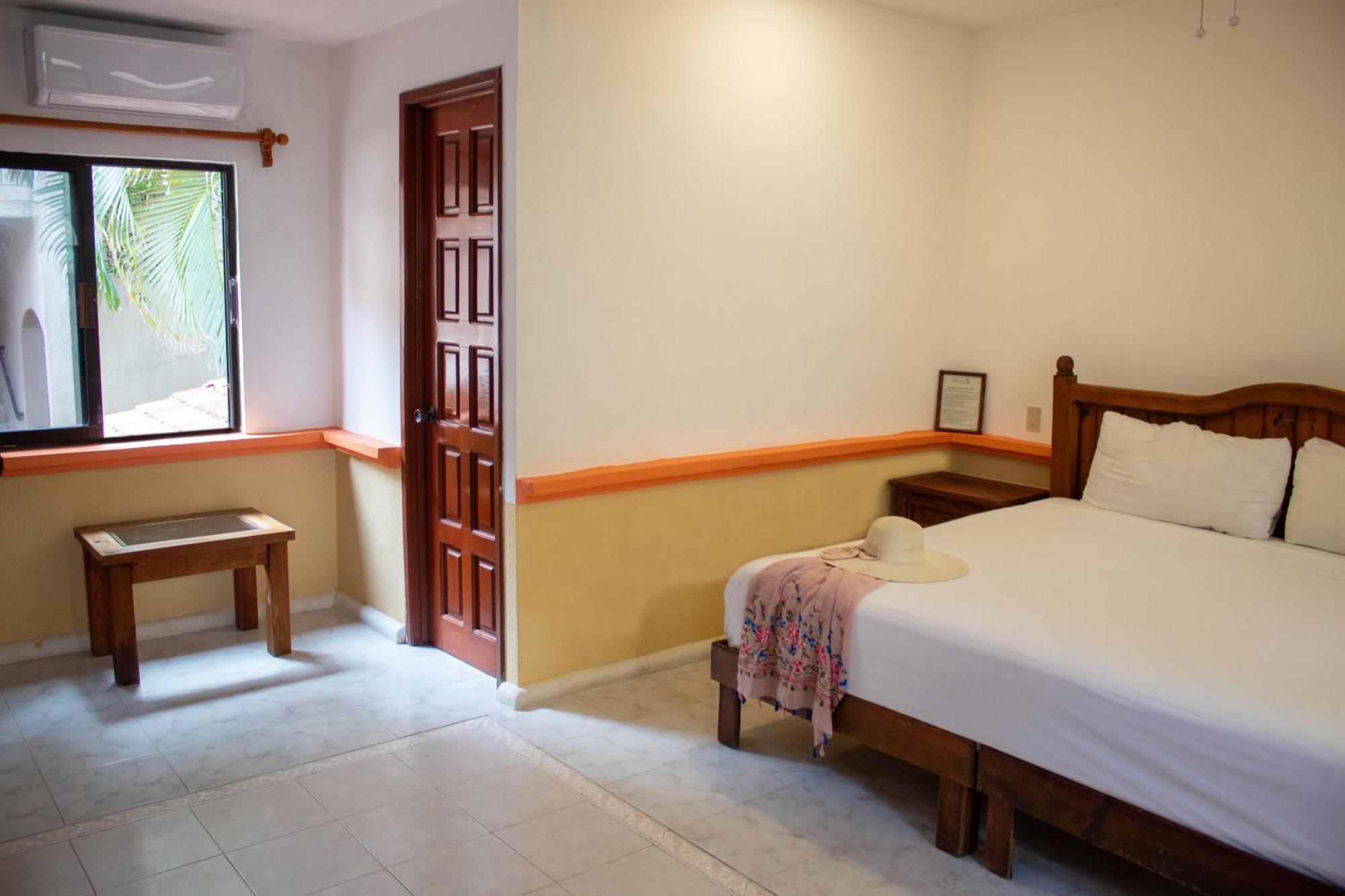 Hotel Vista Caribe 5Ta Av A 5 Pasos De La Playa Playa del Carmen Kültér fotó