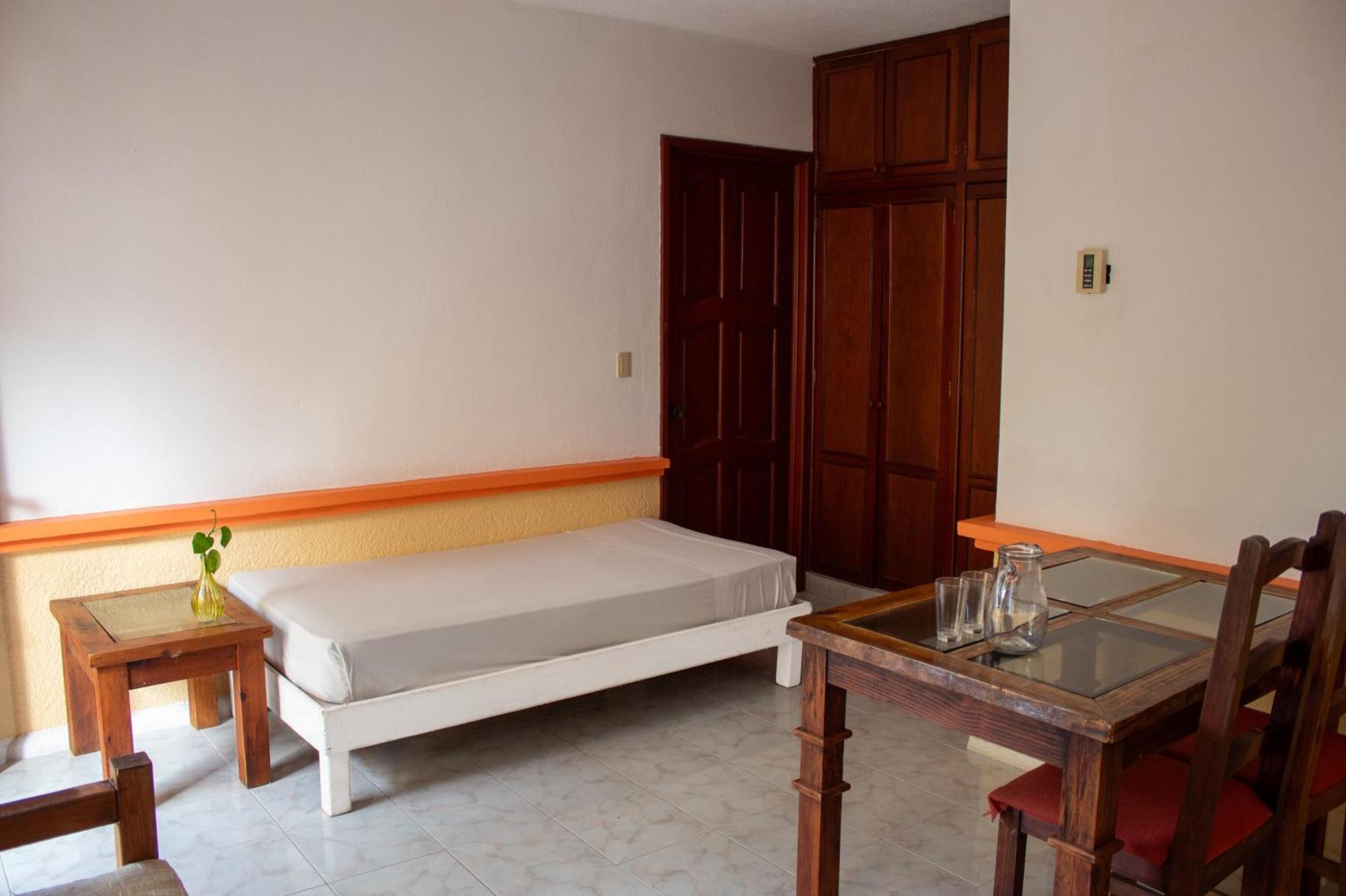 Hotel Vista Caribe 5Ta Av A 5 Pasos De La Playa Playa del Carmen Kültér fotó
