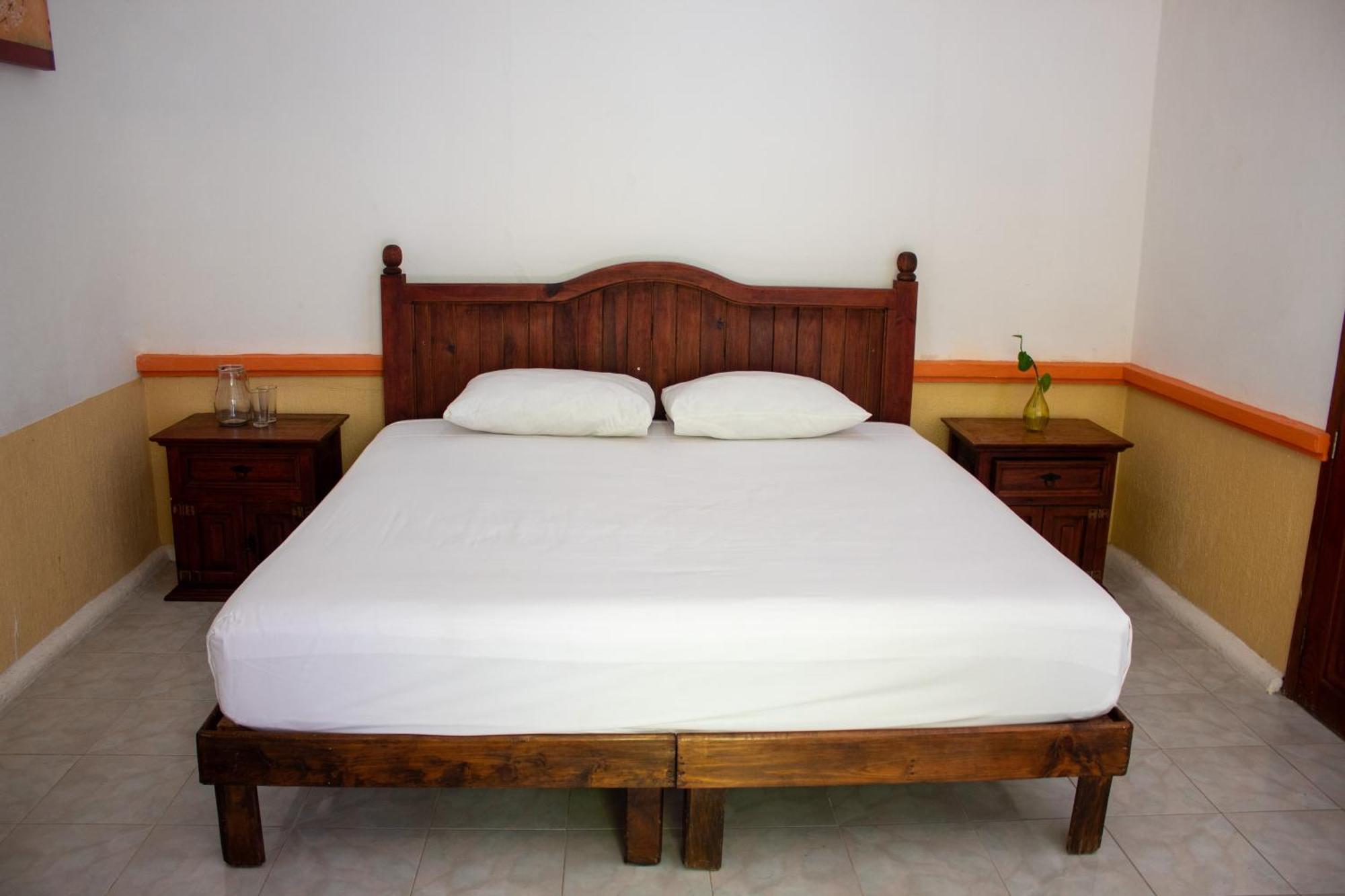 Hotel Vista Caribe 5Ta Av A 5 Pasos De La Playa Playa del Carmen Kültér fotó