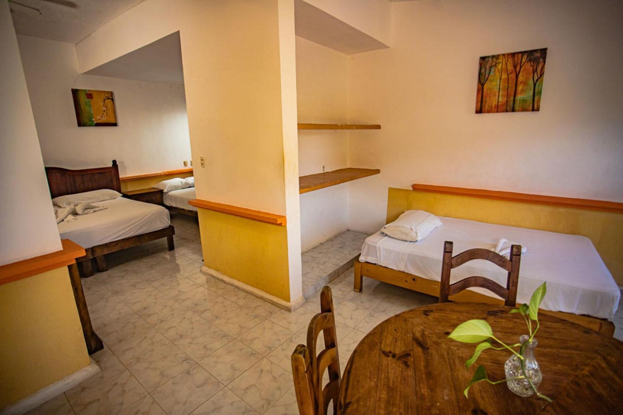 Hotel Vista Caribe 5Ta Av A 5 Pasos De La Playa Playa del Carmen Kültér fotó