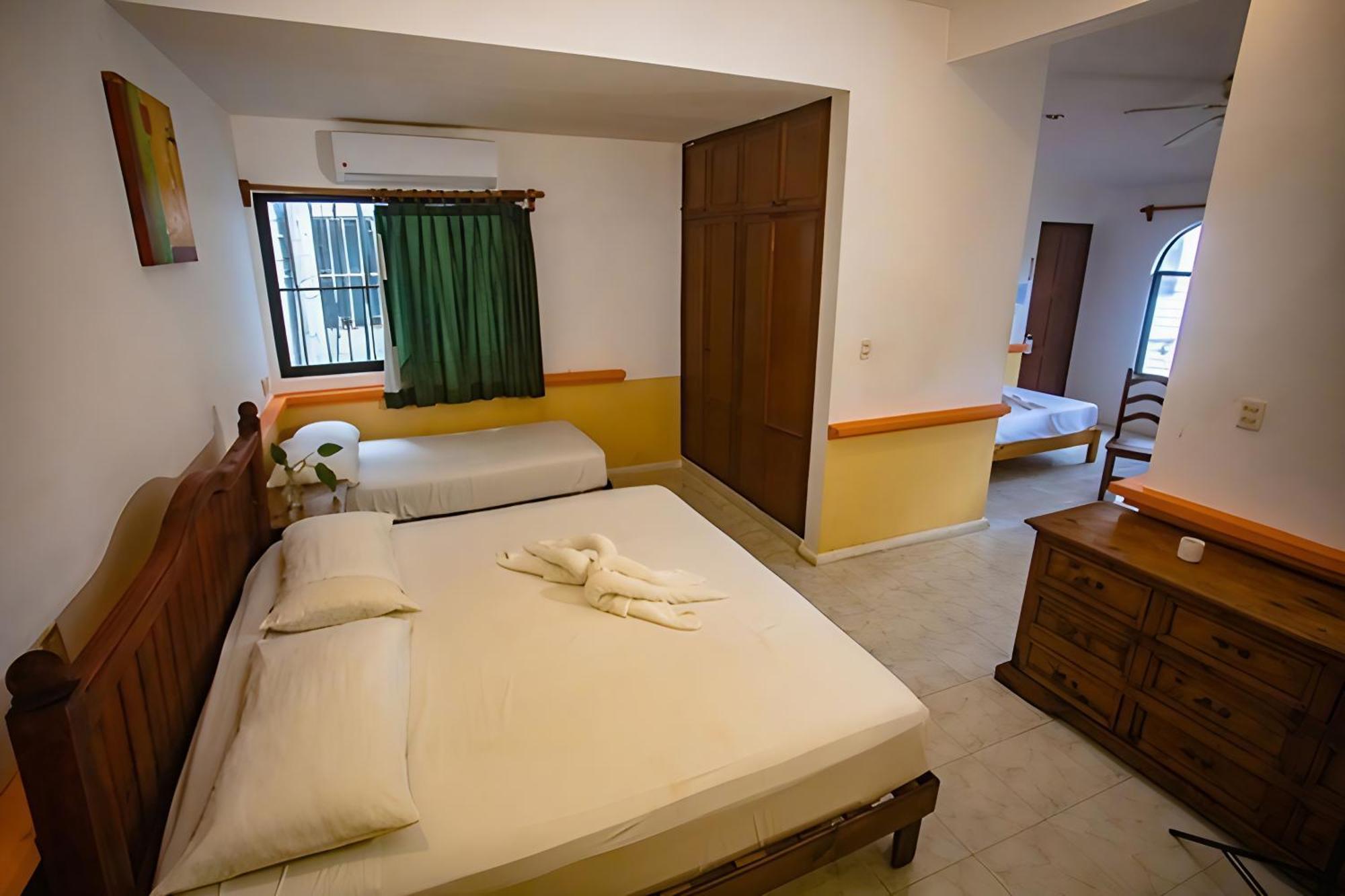 Hotel Vista Caribe 5Ta Av A 5 Pasos De La Playa Playa del Carmen Kültér fotó
